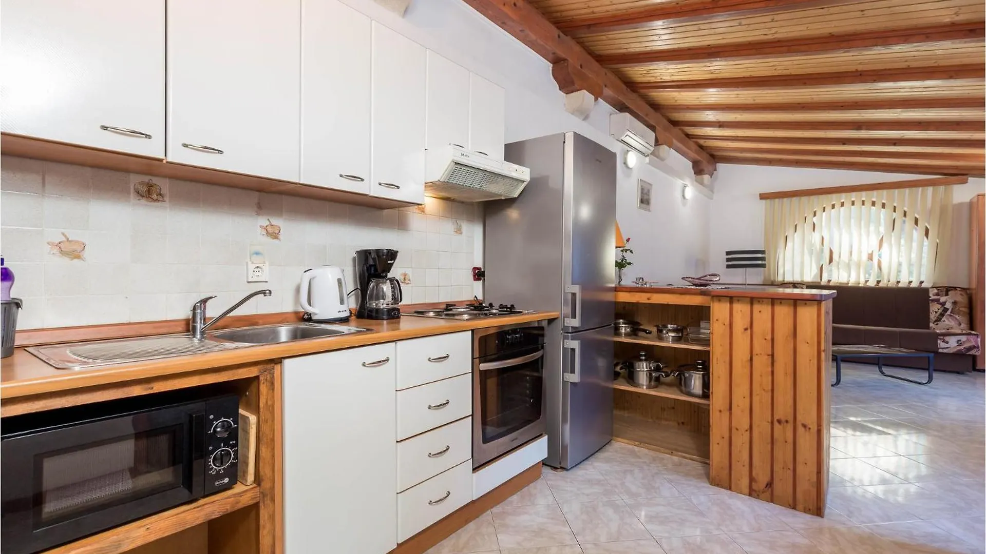 Awesome Home In 베리로신즈 펜션