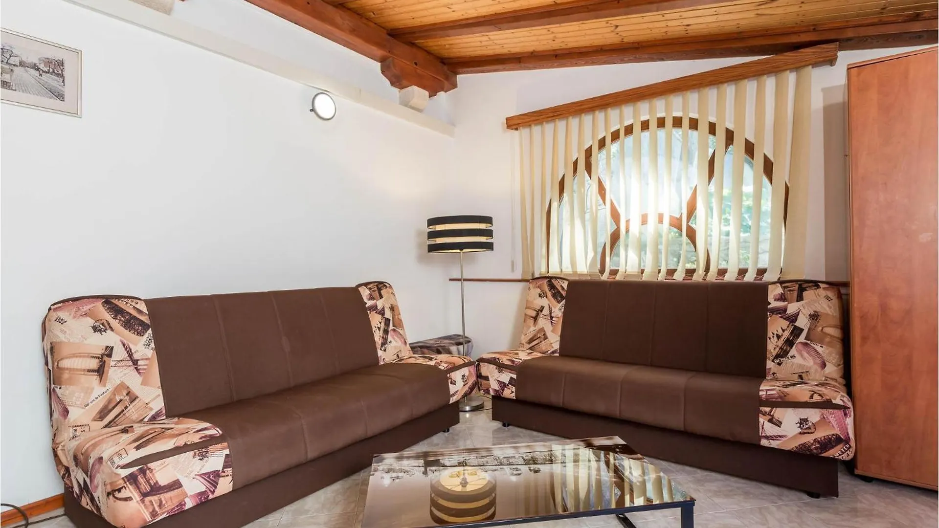 Awesome Home In 베리로신즈